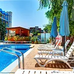Paloma - In The Center Of The Hotel 3*