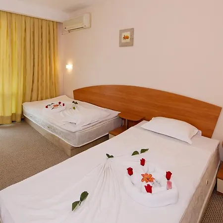 Paloma Hotel 3*