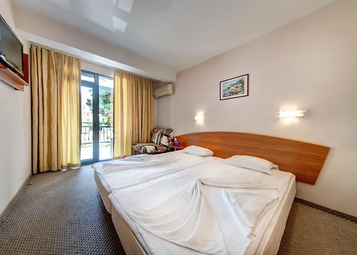 Hotel Paloma - In The Center Of The Sunny Beach