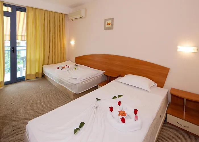 Paloma - In The Center Of The Хотел 3*